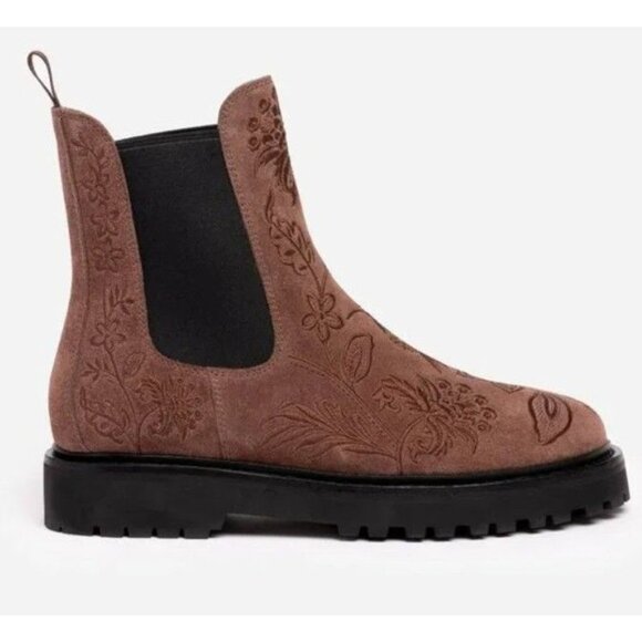 Johnny Was Bluma Chelsea Embroidered Boot Brown Suede Size 8 NEW - Picture 1 of 5